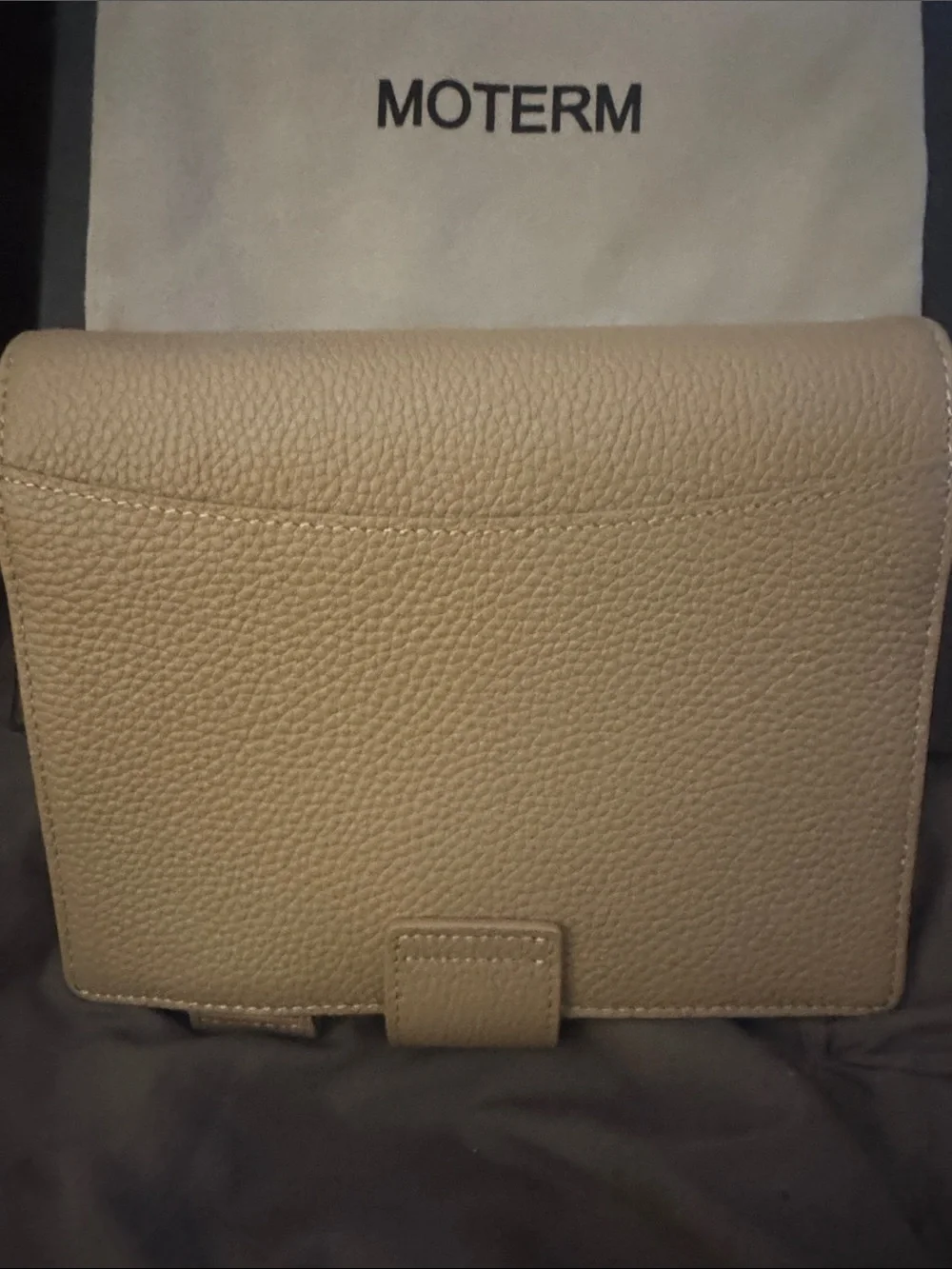 Moterm cream leather